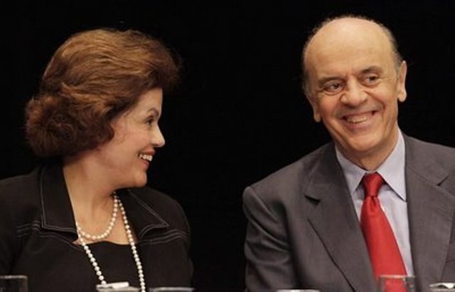 DILMA ABRE 8% SOBRE SERRA E FICA 3 PONTOS DA VITÓRIA NO PRIMEIRO TURNO