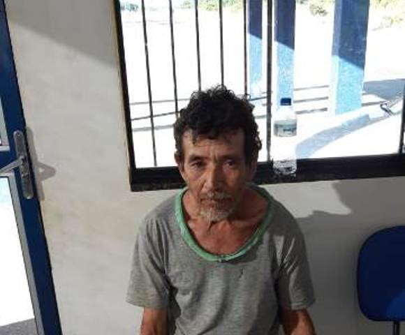 Perambulando desorientado por rodovia que liga a BR 364 a Colorado do Oeste, vilhenense é resgatado pela PRF