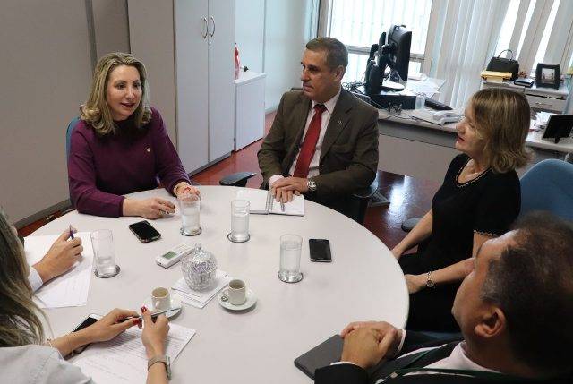 Transposição: em vídeo, deputada anuncia que decreto abrirá prazo para servidores da administração indireta, aposentados e pensionistas