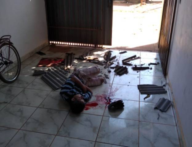 Deu azar: telha quebra e homem que tentava invadir casa em Vilhena acaba ferido e preso