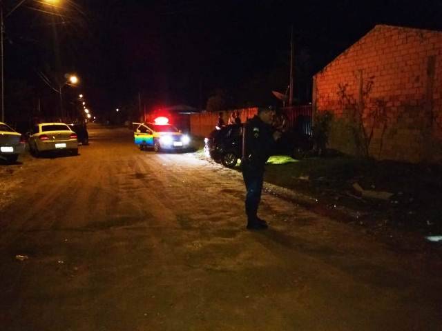 Homem é preso após disparar com arma de fogo ilegal durante confusão com o sogro em festa de aniversário