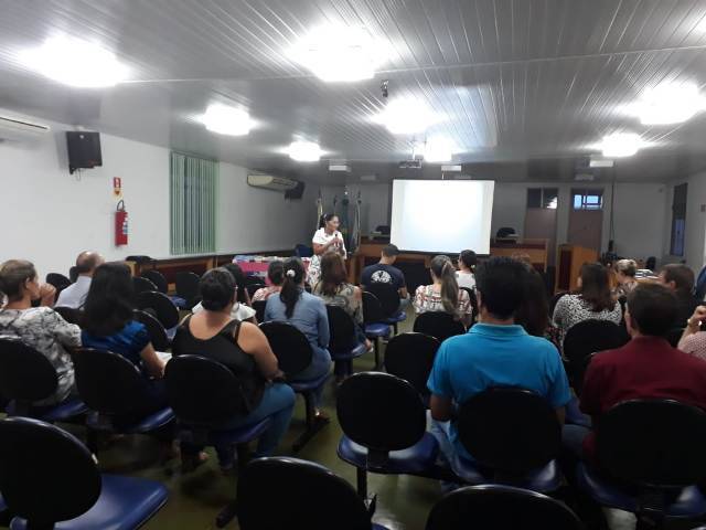 Secretaria de Educação apresenta primeiros resultados de programa de formação de educadores em Cerejeiras