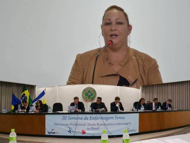 “Desfalcada” de quatro vereadores, Câmara de Vilhena convida secretária de Meio Ambiente, que fala de realizações