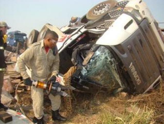 FUMAÇA NA PISTA MATA MAIS DOIS ENTRE VILHENA E PIMENTA BUENO