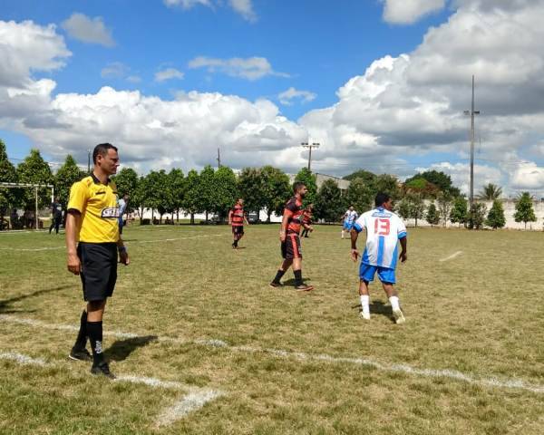 Com goleada, primeira rodada do Campeonato Municipal de Futebol 7 registrou média de 4,3 gols por jogo