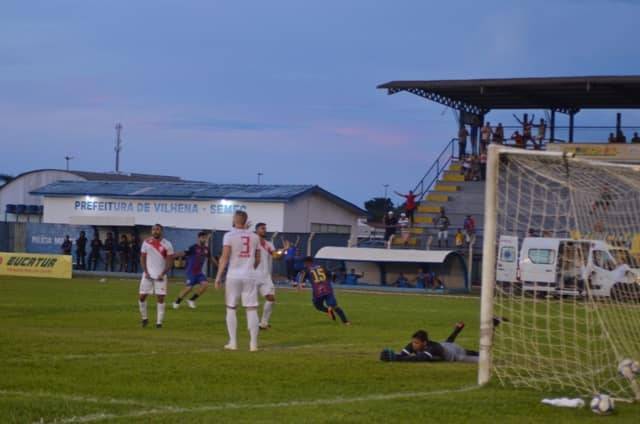 Barcelona e São Raimundo-RR se enfrentam hoje em jogo de vida ou morte para a equipe vilhenense
