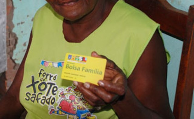 MAIS DE 11 MIL PESSOAS RECEBEM BENEFÍCIOS DO BOLSA-FAMÍLIA EM VILHENA