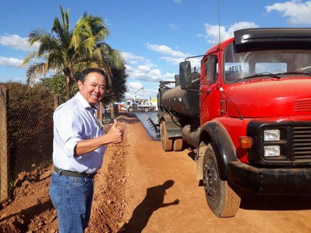 VÍDEO: prefeito começa a executar obra que estava “encalacrada” em Vilhena e aliados já se animam com reeleição