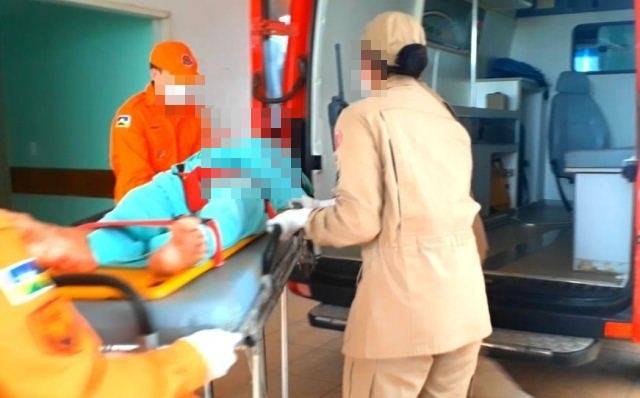 Polícia investiga caso de mulher morta a facadas em Vilhena; análise de legista vai confirmar se foi suicídio ou assassinato