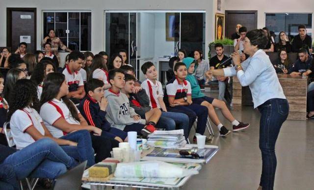 Copos de mandioca: Saae cria projeto que retira copos plásticos de escola em Vilhena pela 1ª vez