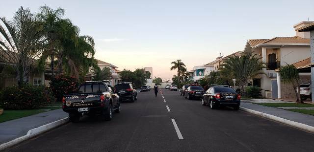 PF dá “batida” condomínio de luxo em RO; parentes de preso travam guerra por controle de tráfico na fronteira