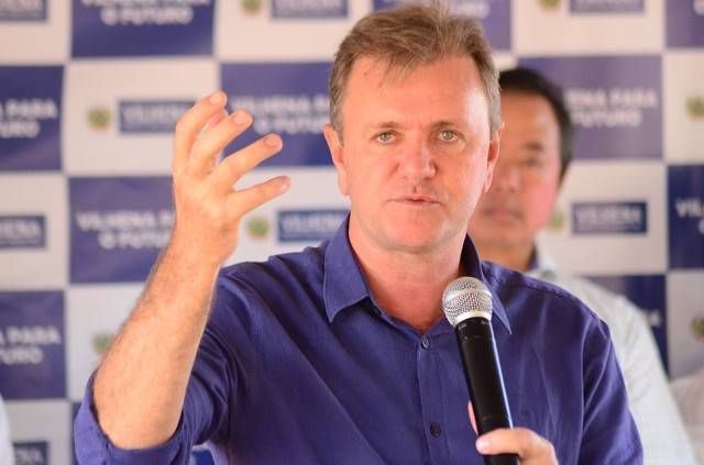 Durante lançamento de pavimentação em Vilhena, Goebel diz que cidade se transformou num “canteiro de obras”