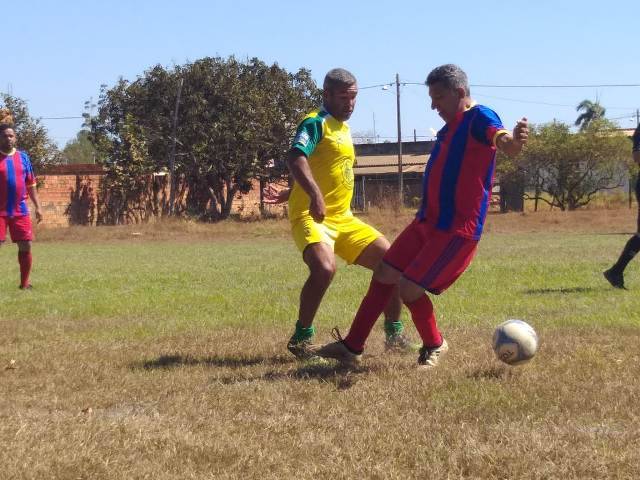 Titanium e Aciv lideram seus grupos na Copa Vilhena de Futebol Society Veterano