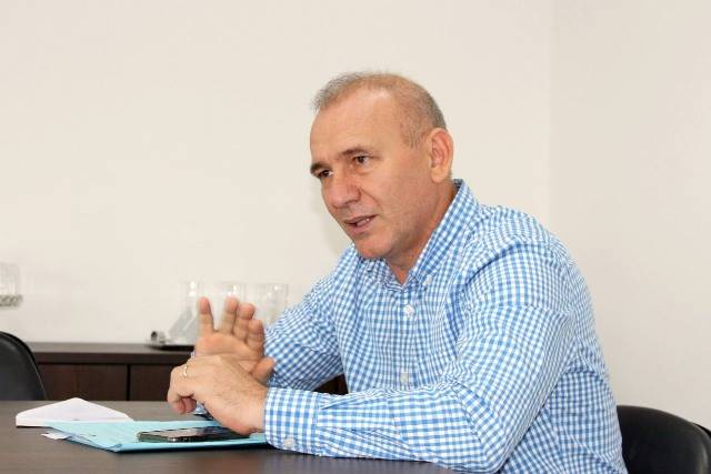 No aniversário de Cerejeiras, deputado Ezequiel Neiva anuncia mais de R$ 1,3 milhão de investimento para 2019
