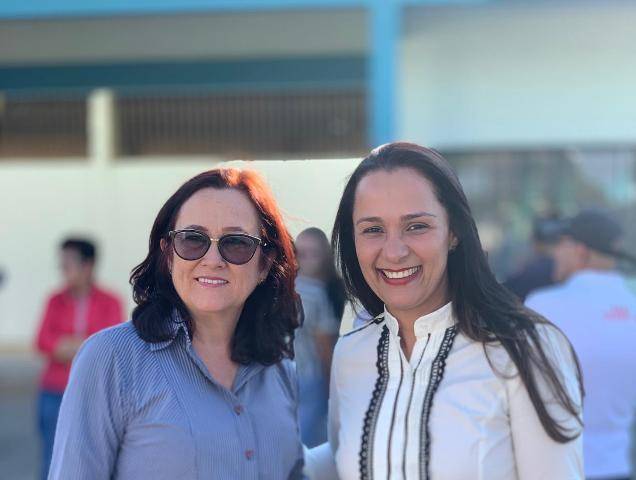 Deputada Rosângela Donadon comemora aniversário de Cerejeiras e reafirma compromisso político com o município
