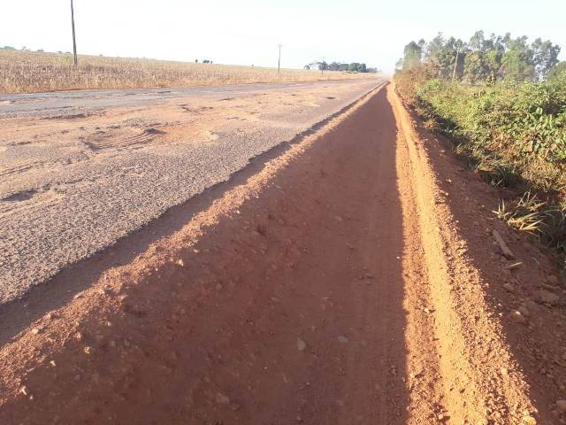 Próximo a Pimenteiras, trecho asfaltado há apenas dois anos começa a se deteriorar na BR-435