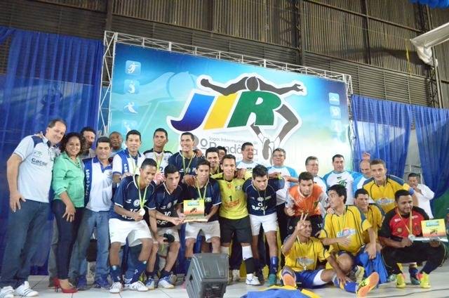 JIR 2019: comitiva vilhenense composta de 139 atletas embarca para Cacoal