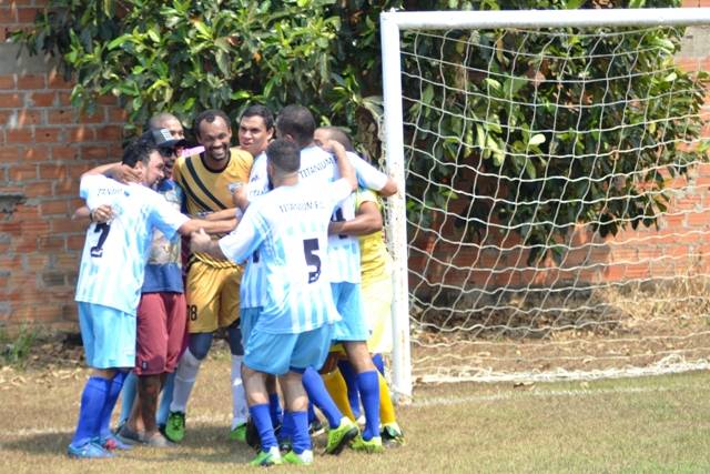 Mundo Alcalino Titanium conquista a Copa Vilhena de Futebol Society Veterano