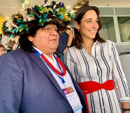 Em giro pela Europa, falando de sustentabilidade, líder indígena de Rondônia conversa com FOLHA DO SUL ON LINE