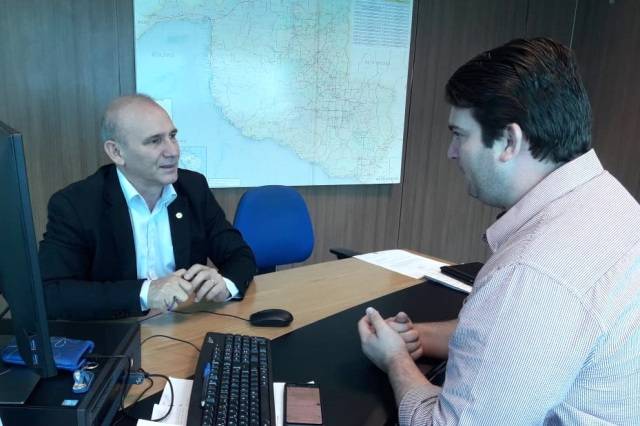 DER garante ao deputado Ezequiel Neiva início de construção da ponte sobre o rio Santa Cruz, em Corumbiara