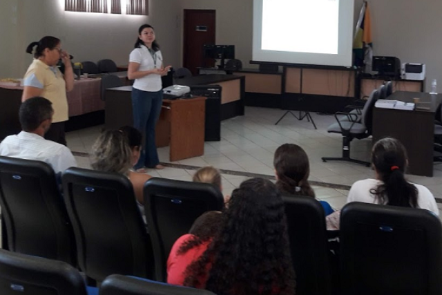 Em Cerejeiras, justiça oferece oficinas para famílias em processo de separação; pais e filhos participam