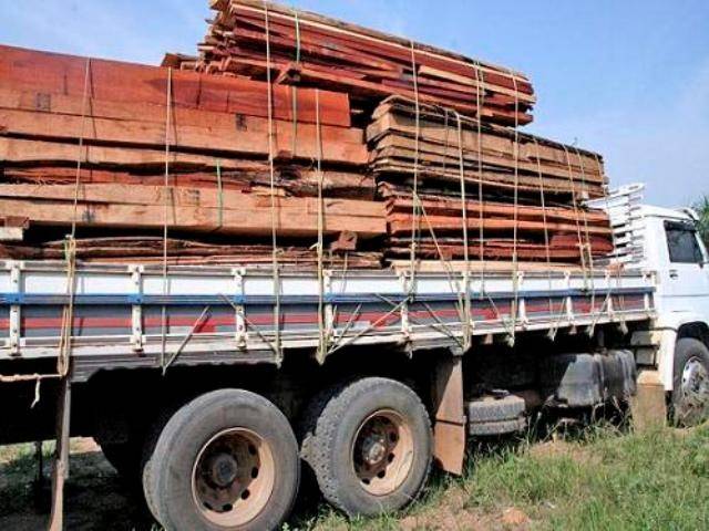 OPERAÇÃO EM VILHENA APREENDE 100 VEÍCULOS E APLICA R$ 5,8 MILHÕES EM MULTAS