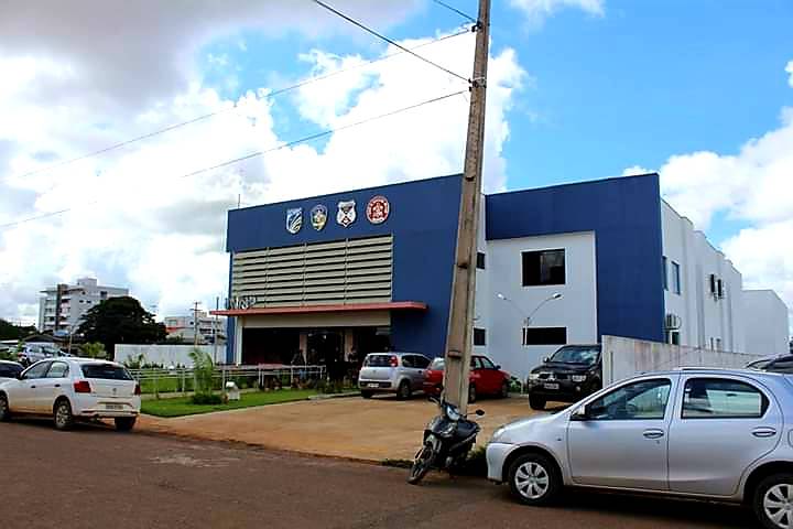 Na região central de Vilhena, dois homens foram sequestrados durante roubo de carros
