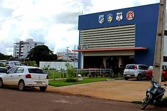 Polícia prende jovens suspeitos de tráfico de drogas em Vilhena