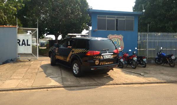 URGENTE: Polícia Federal cumpre mandados em empresa acusada de fraudar licitações da prefeitura, em Vilhena
