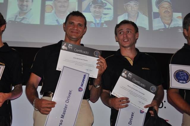 VILHENENSES PARTICIPAM DAS FINAIS DE CONCURSO DE MELHOR MOTORISTA DO BRASIL REALIZADO PELA SCANIA