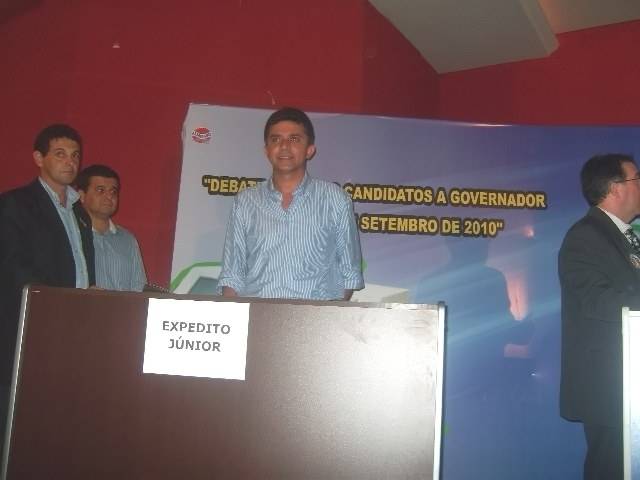 DIANTE DE RUMORES DE DESISTÊNCIA, EXPEDITO REAFIRMA CANDIDATURA
