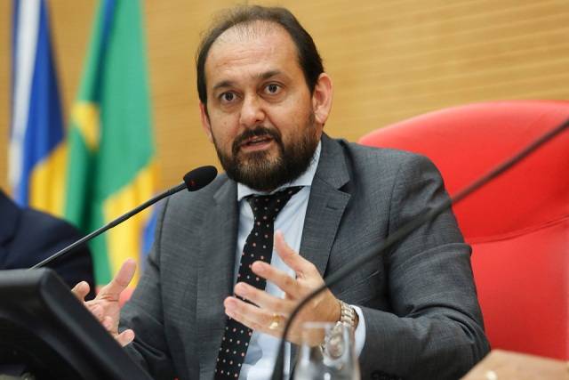 Presidente da Assembleia Legislativa é contra desativação de delegacias da Polícia Civil em municípios do interior do Estado