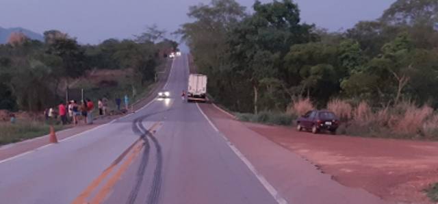 Carreta conduzida por vilhenense atinge moto e mata homem de 53 anos em rodovia do Mato Grosso
