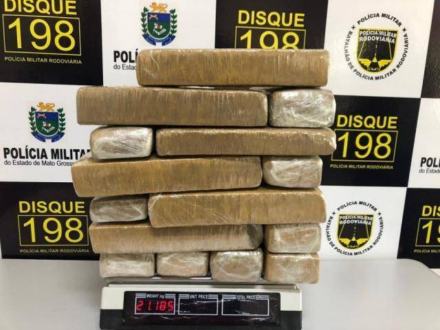 Moradora de Ariquemes, garota de 18 anos é presa trazendo 25 tabletes de maconha para “abastecer” Rondônia