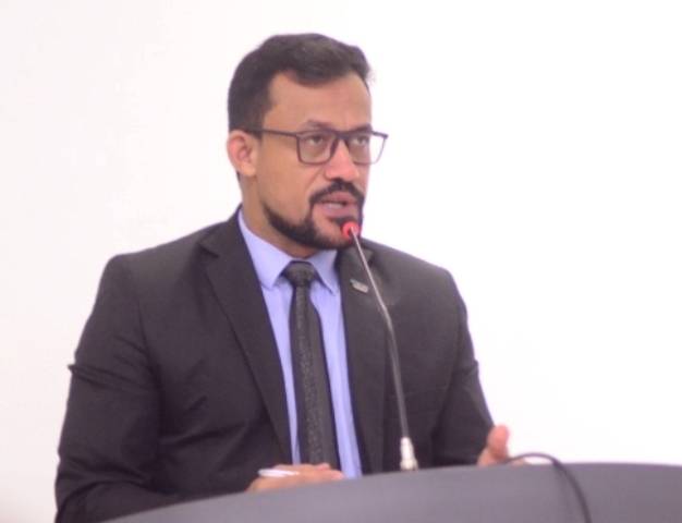 Com faltas consecutivas em reuniões, vereador pode ser afastado de comissão da Câmara