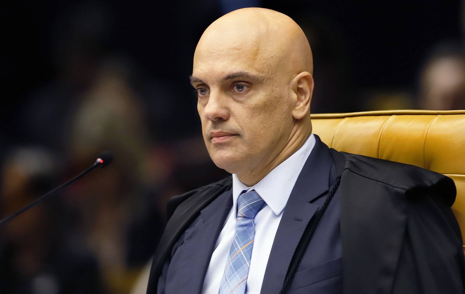 Travou: ministro do STF proíbe que senador faça viagem para sua própria cidade, em Rondônia