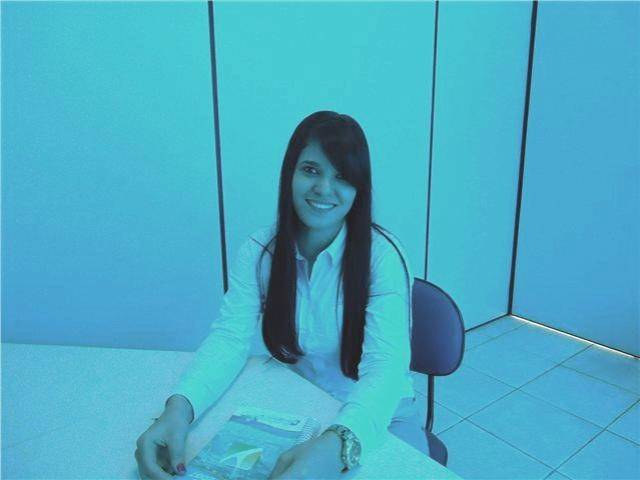 PRIMEIRA-DAMA PASSA MAL E É ATENDIDA POR NEUROLOGISTA EM HOSPITAL PÚBLICO