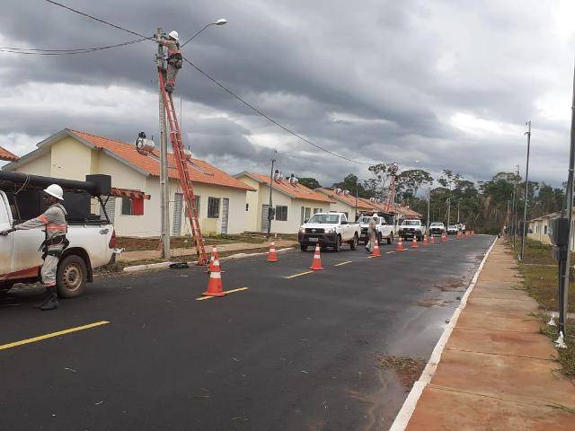 Vilhena: Energisa faz mutirão para atender 300 famílias em casas populares; contas podem ter até 65% de desconto