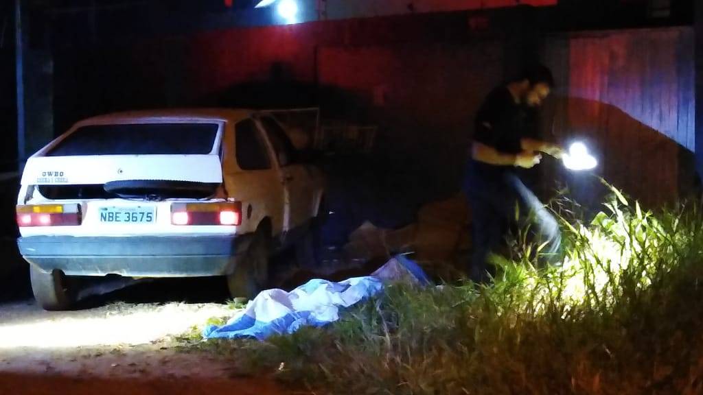 Homem de 28 anos, assassinado a tiros no reveillon, tentava reatar com a ex e fazia ameaças contra ela