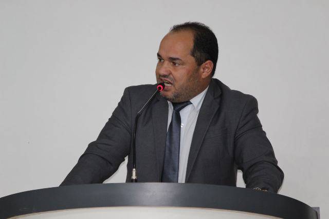 Revoltado com mortes na BR 364, presidente da Câmara de Vilhena compra briga com um terço da bancada federal de Rondônia