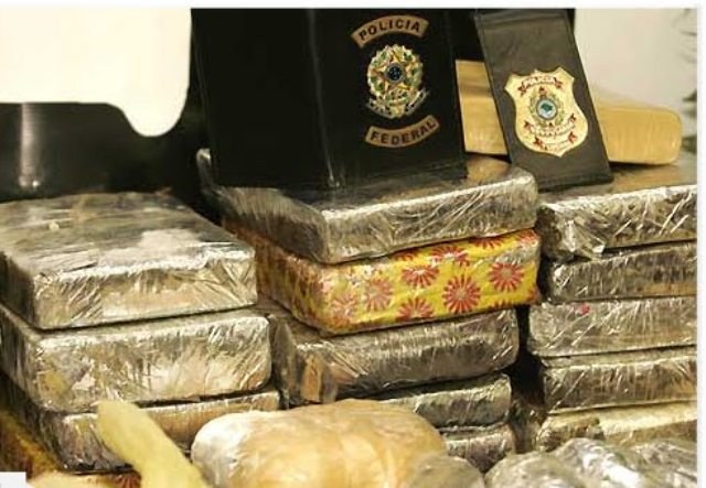 MENORES RONDONIENSES SÃO PRESOS NO MT TRANPORTANDO 90 KG DE MACONHA