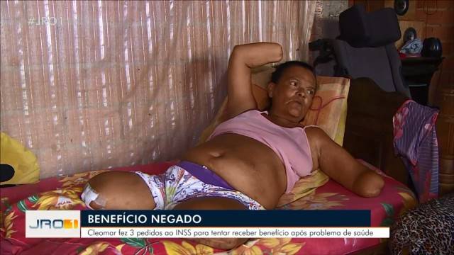 Mulher sem mãos e pernas tem pedido de benefício negado pelo INSS por não poder assinar papel, em Rondônia