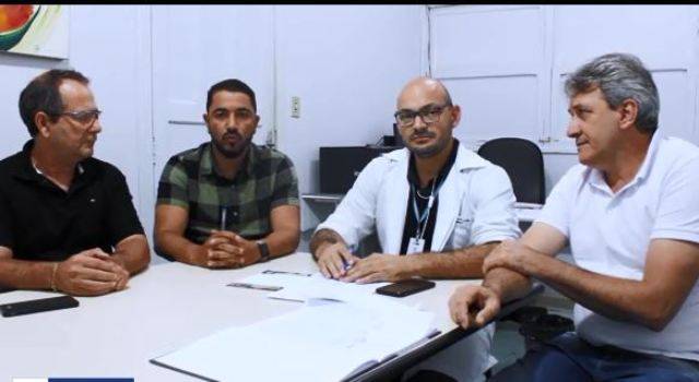 ASSISTA: médicos gravam vídeo para rebater acusação de negligência em morte de adolescente no Hospital Regional