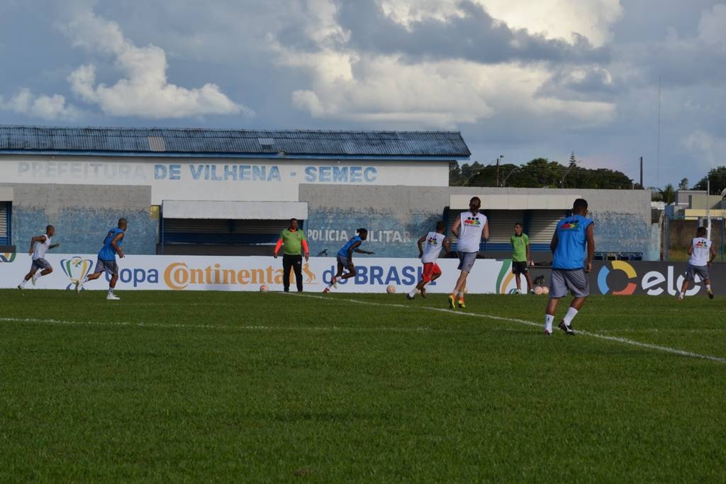 Barcelona e Atlético Pimentense duelam hoje no Portal da Amazônia; confronto será às 16:00