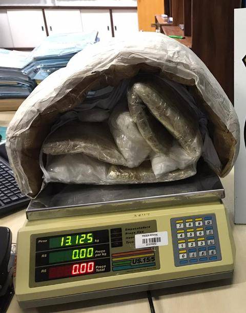 PRF prende, em ônibus na BR 364, duas mulheres levando drogas de Rondônia ao Mato Grosso para ganhar R$ 5 mil