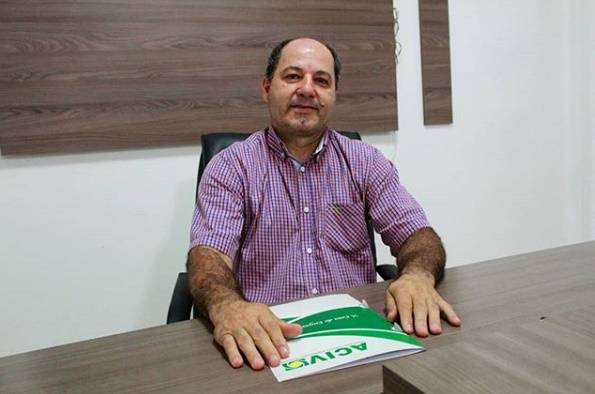 Após contrato entre Aciv e Aviagro ser desfeito, Elói Maria, presidente da Associação Comercial, fala sobre o caso