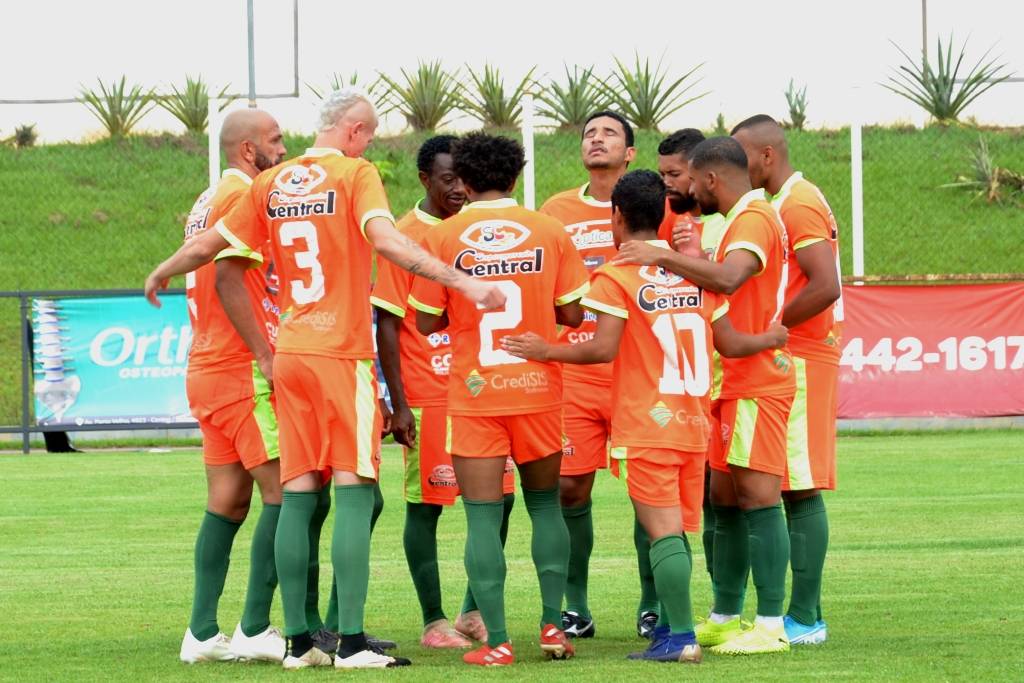Guaporé e Ji-Paraná ficam no empate em 2 a 2 no Estádio Cassolão