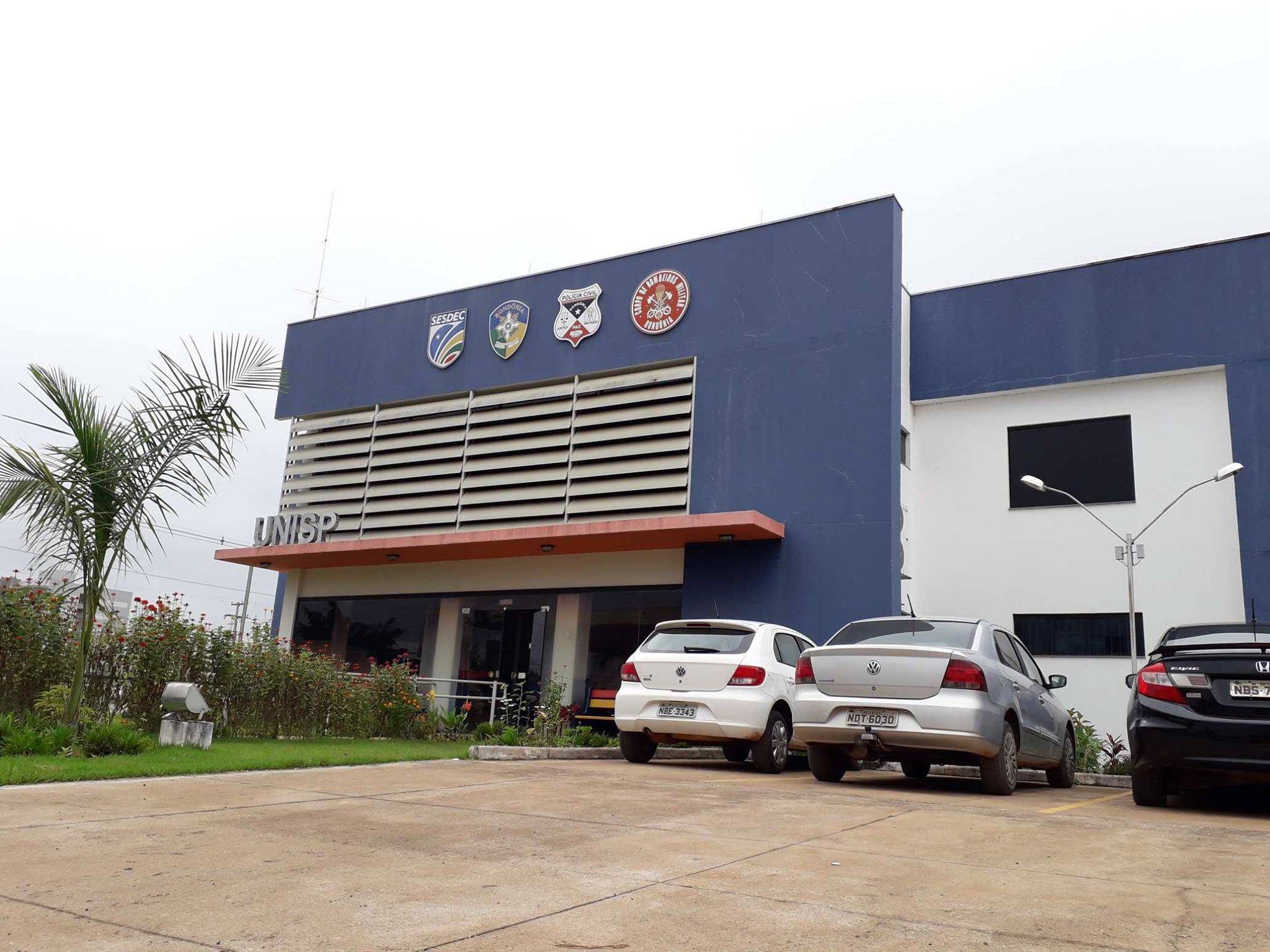 INUSITADO: assaltante de 23 anos é preso por populares após “cair na lábia” de motorista de aplicativo
