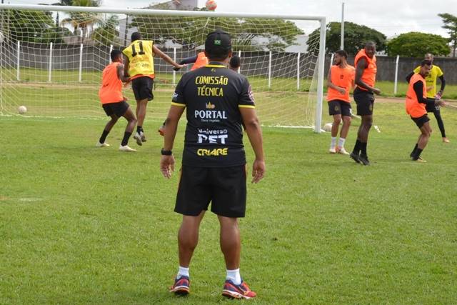 Tiago Batizoco não é mais treinador do Vilhenense, confirma supervisor