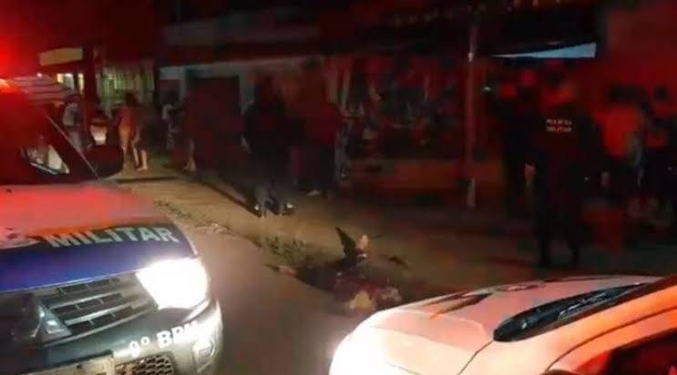 Em Vilhena, rapaz de 24 anos é assassinado com várias facadas; polícia busca pistas sobre autores